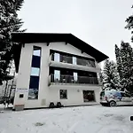 Апартаменти Apartmenthouse 5 Seasons - Incl Summer Card By In One Целль-ам-Зеє