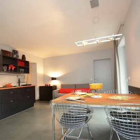 Apartment Apartmenthouse 
