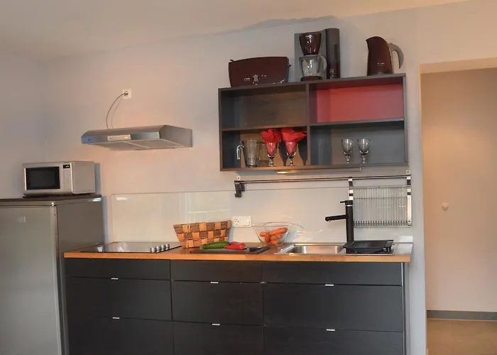 Апартаменти Apartmenthouse 5 Seasons - Incl Summer Card By In One Целль-ам-Зеє