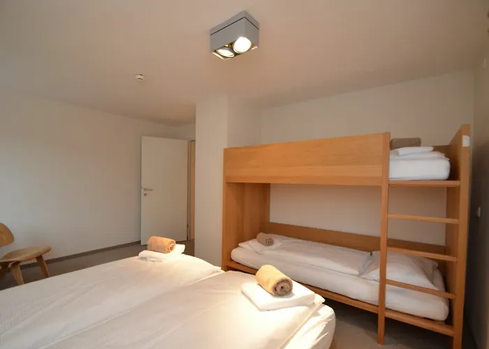 Apartmenthouse 5 Seasons - Incl Summer Card By In One *